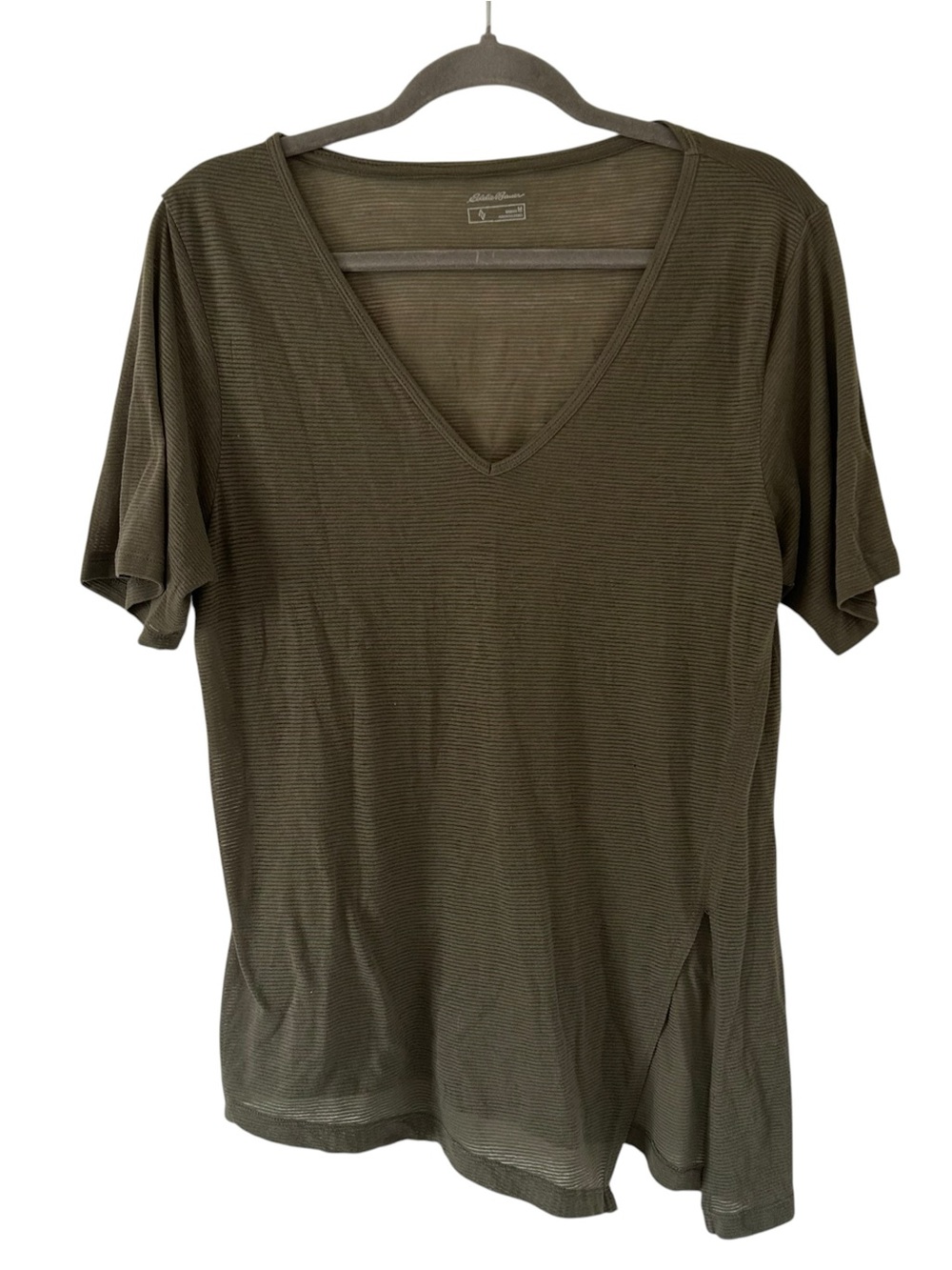 Olive Green V-Neck Top Eddie Bauer Shirt Lightweight Style Women’s Size Medium!